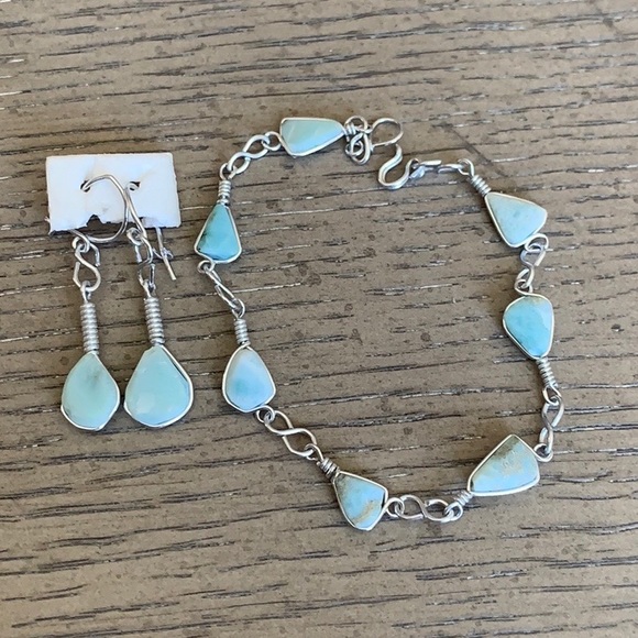 Sky Blue Hand Made Set - Picture 2 of 5